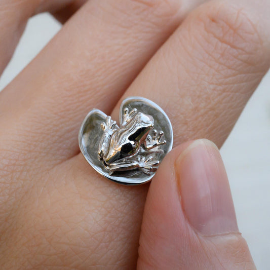 Frog and Lily Pad Fidget Ring