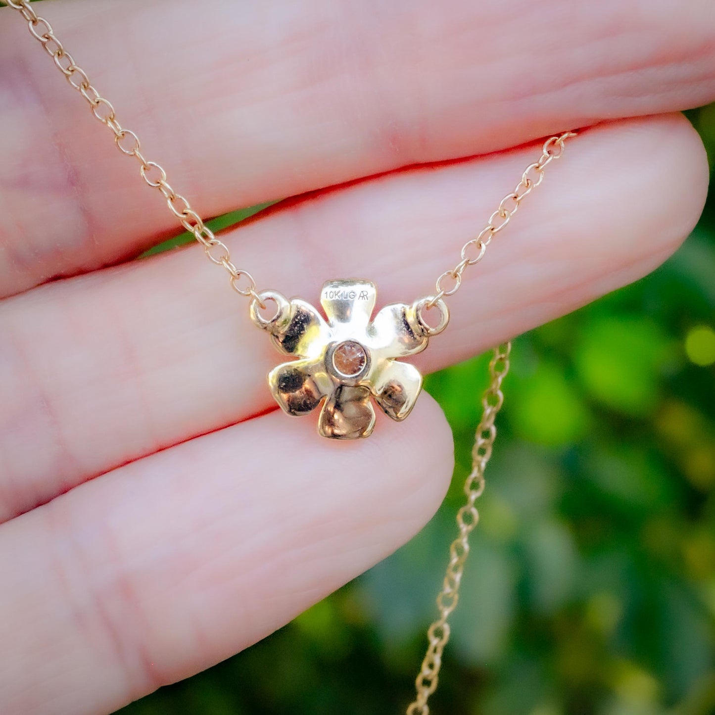 14K Solid Vintage Inspired Flower Lab Diamond