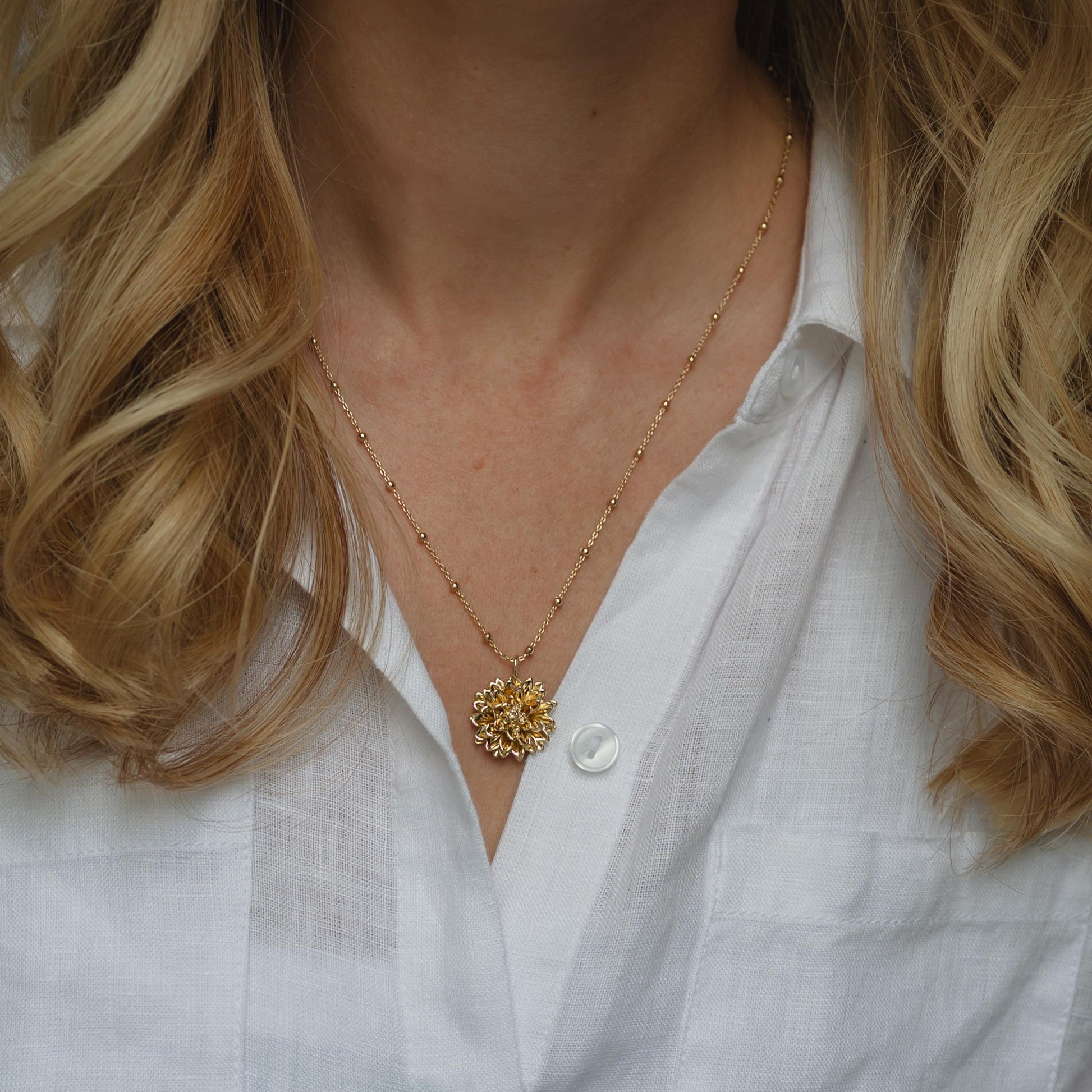 Dahlia Flower Necklace