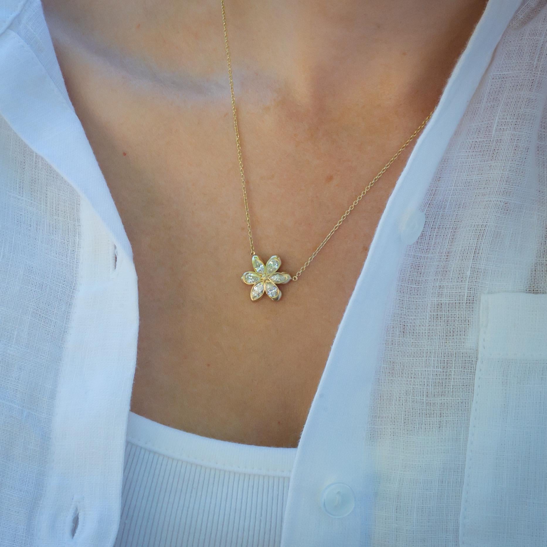 14K Yellow Gold Diamond Daisy Necklace