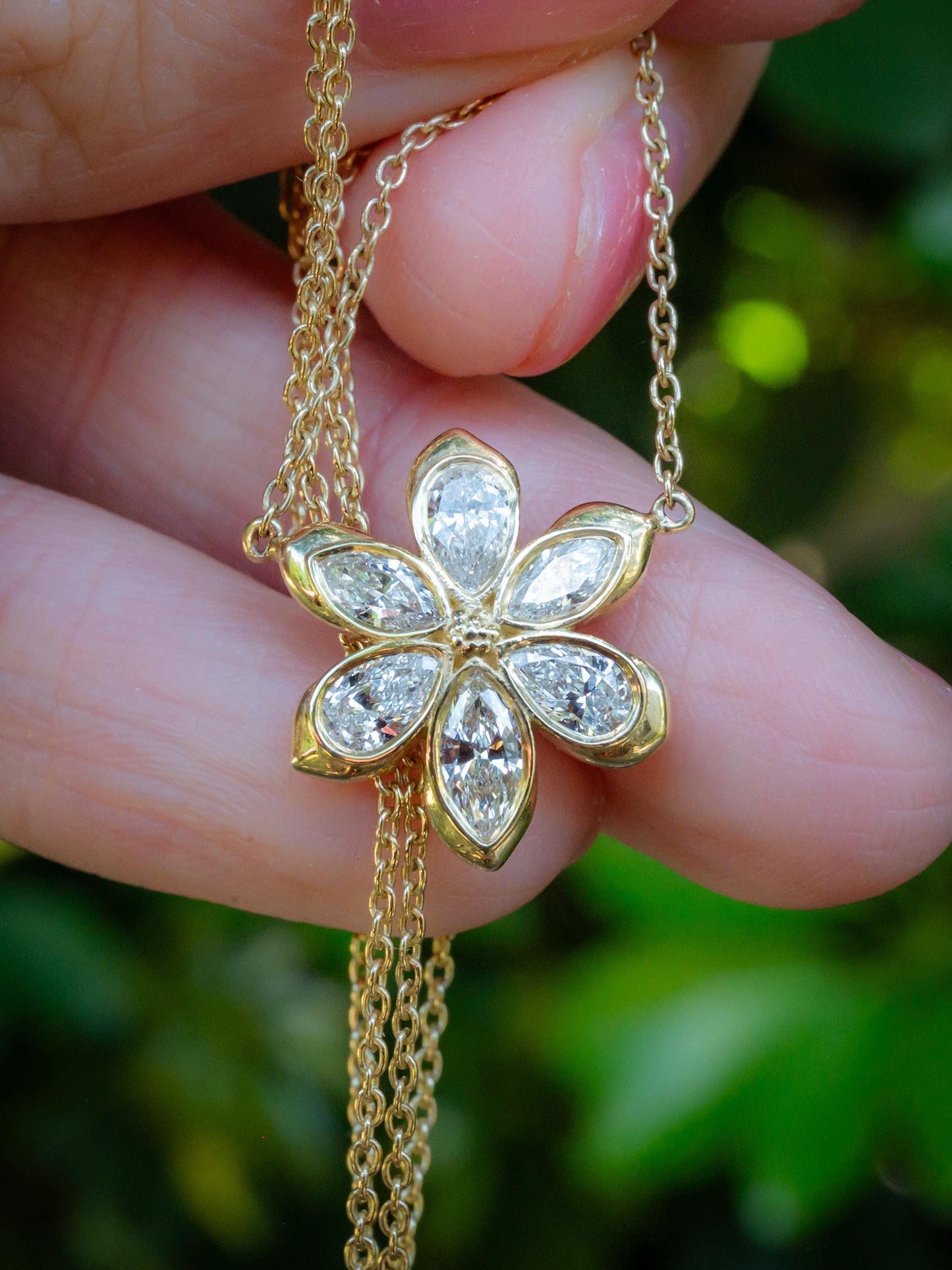 14K Yellow Gold Diamond Daisy Necklace