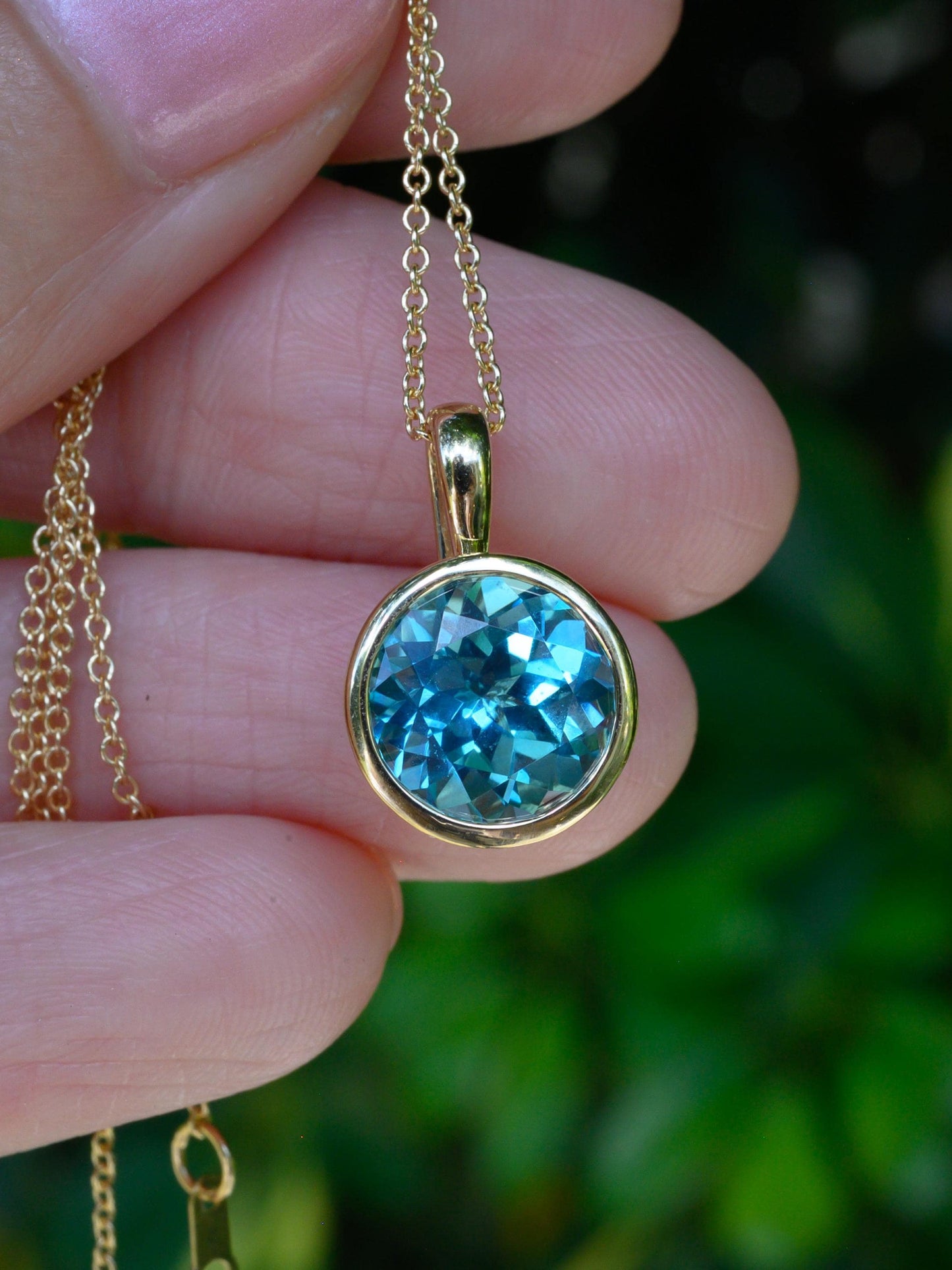 10k Yellow Gold lab Aqua blue sapphire brilliant cut Charm Necklace: Elegant Bezel-Set Pendant