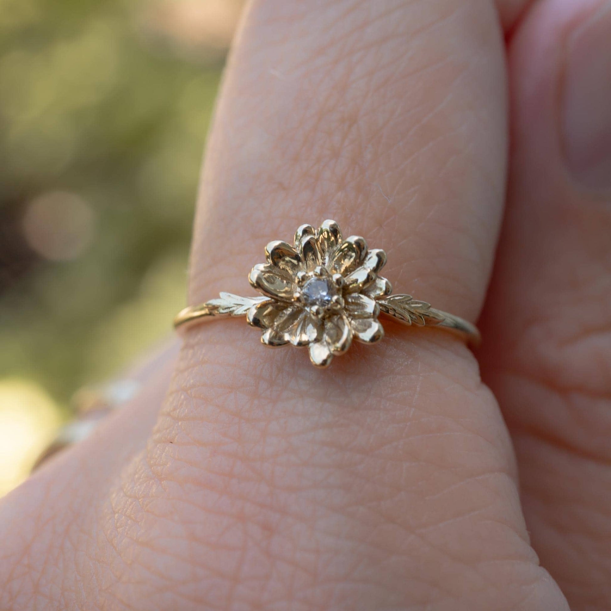 Daisy Ring: April Birth Flower, White Sapphire, Solid 9k Gold Size 6.75