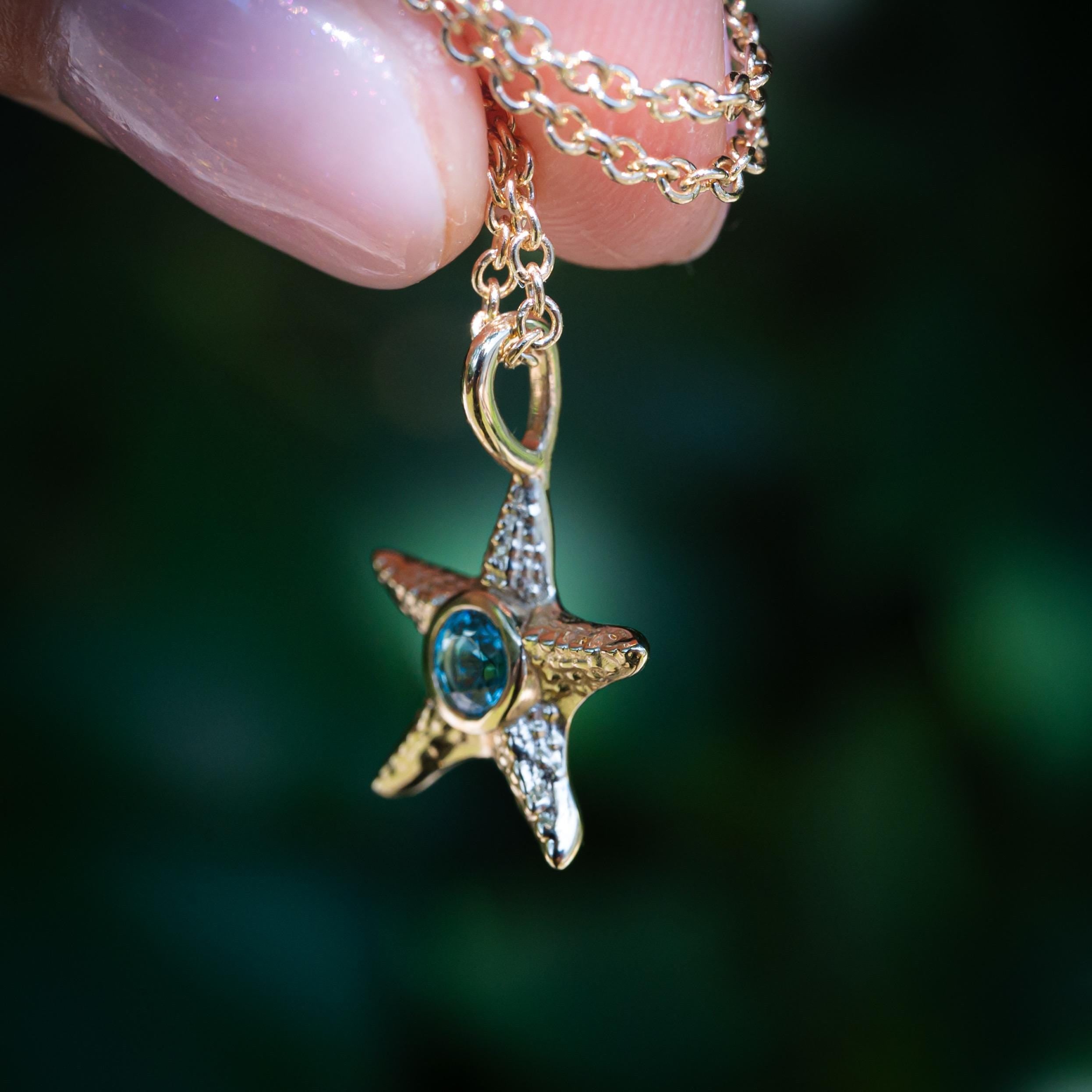 Starfish Necklace with Blue Ziron in solid gold or silver