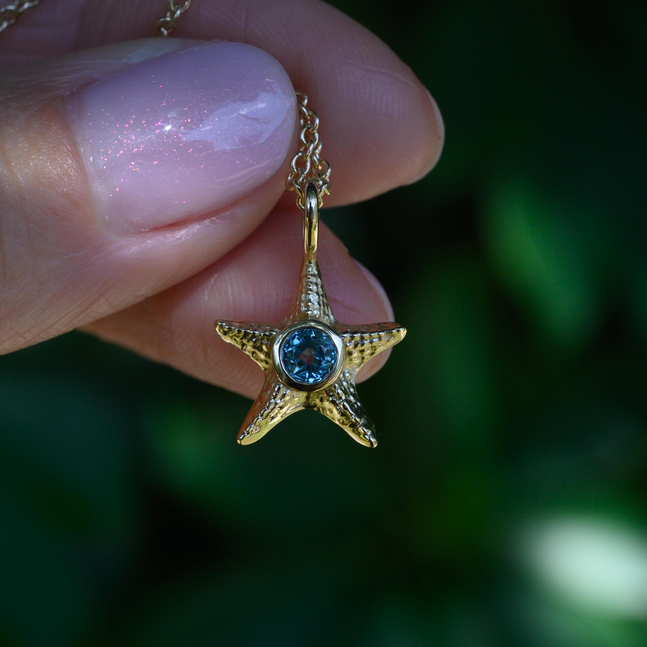 Starfish Necklace with Blue Ziron in solid gold or silver