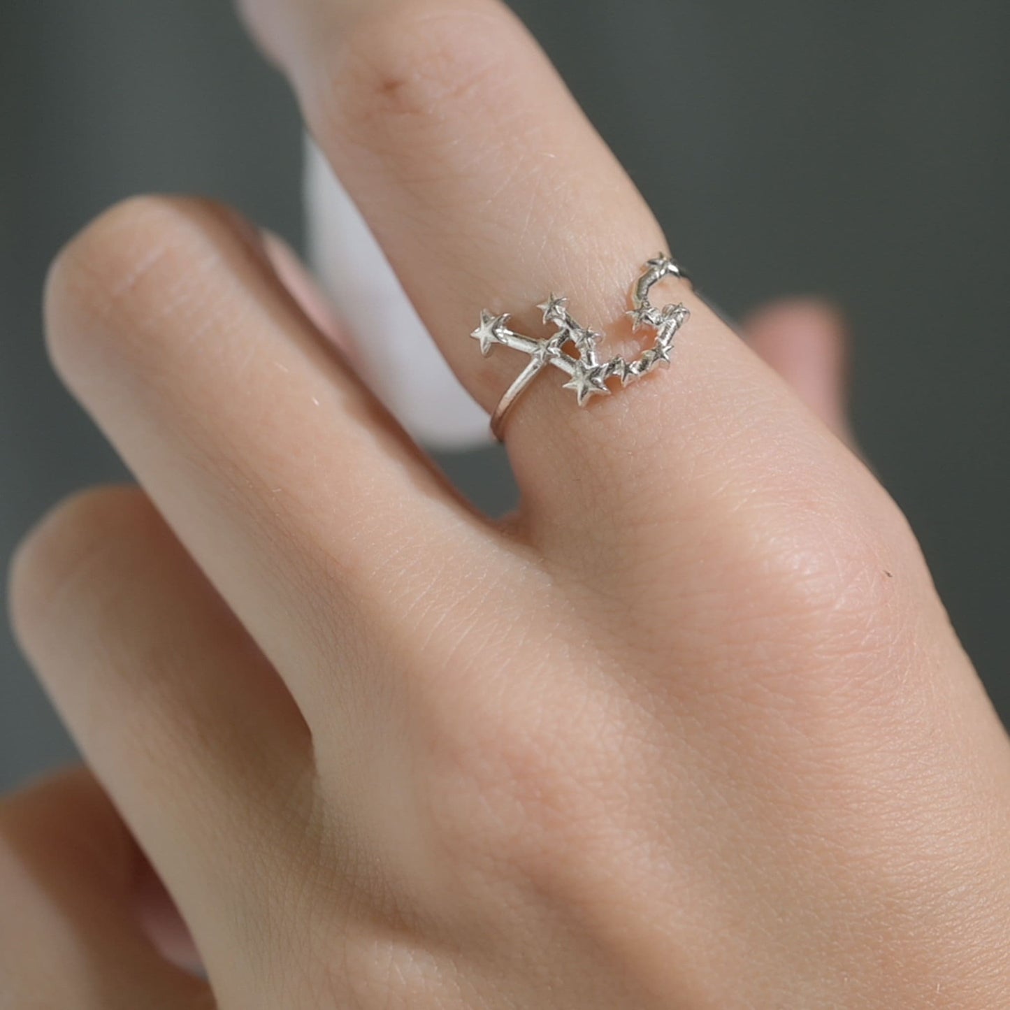 Solid Gold Aquarius, Star Sign Dainty Celestial Zodiac Ring in 4K Yellow Gold, 14k White Gold, 14K Rose Gold