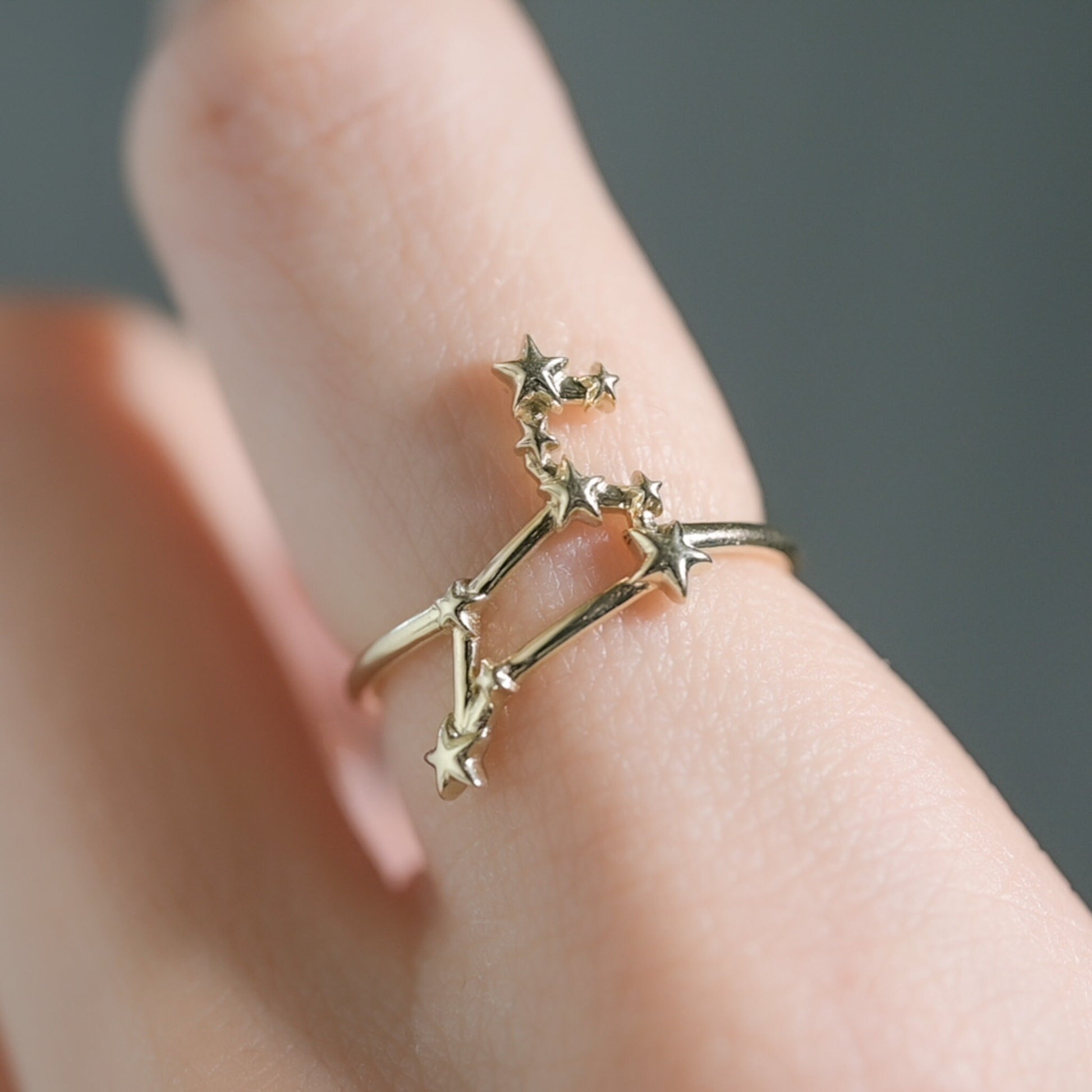 Solid Gold Leo Star Sign Dainty Celestial Zodiac Ring in solid 14K Yellow Gold, 14k White Gold, 14K Rose Gold