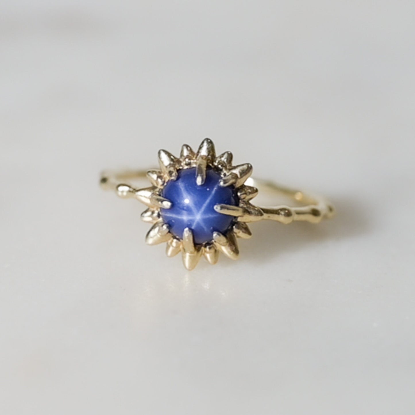 Sunburst Cat's Eye Sapphire Ring